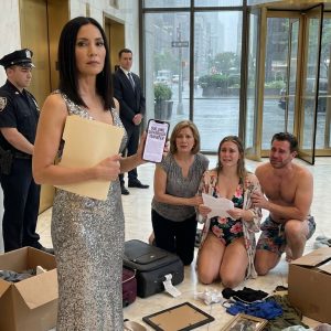 My mom and brother started laughing when I walked into the courtroom, “Haha, we’re going to strip her of every thing, she’s too pathetic to fight back anyway.” But they didn’t know one thing about me, and the moment the judge looked at me, he said, “Victoria Owens? Is that you?”