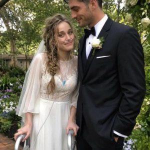 My fiancé abandoned me after my terminal diagnosis — so I hired a man to stand beside me at the altar as my final wish. For almost a year, my fiancé helped me plan our wedding. My father had already paid for everything: the venue, flowers, dress, catering for 120 guests. Invitations were mailed, relatives had booked flights, and my mother had cried during my last dress fitting.