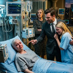 I had end-stage heart failure. When a donor heart appeared, my husband stole my only chance to live to save the first love he could never forget. As I broke down in tears, the old woman in my ward said, “Child, I’ll find you another heart. Be my heir!”